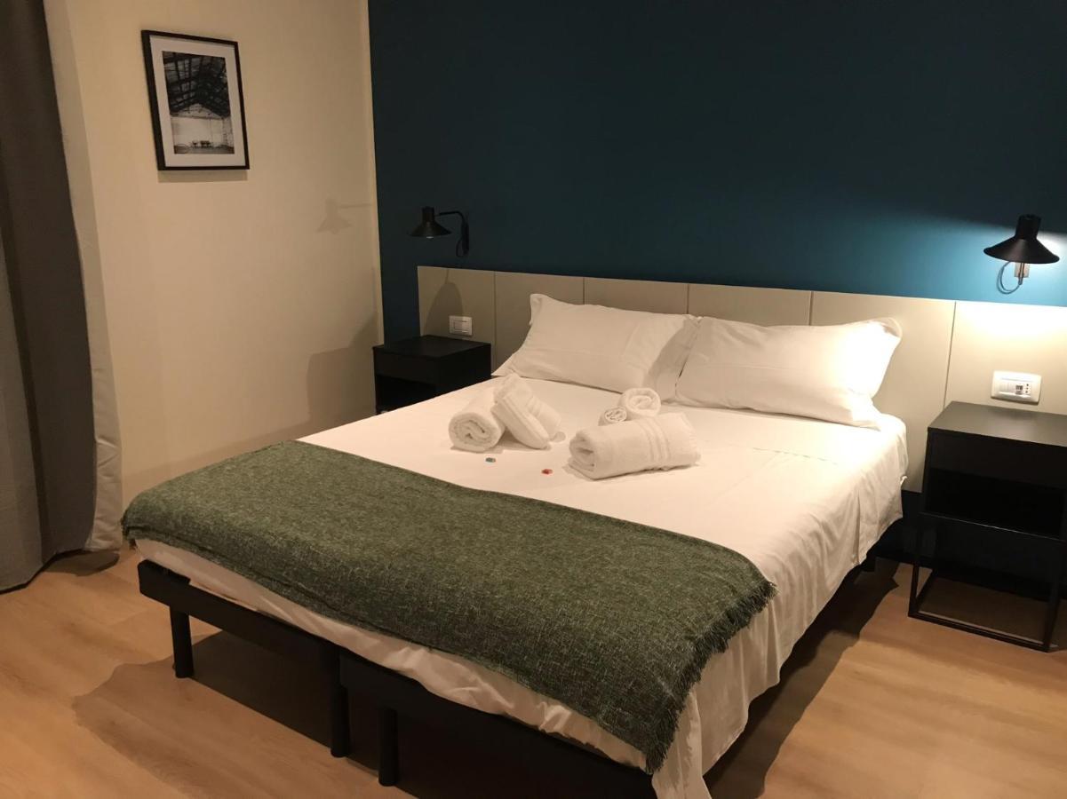 Piumaviola Beds & Aparthotel Parma